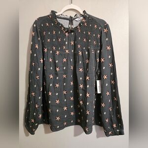 Women's Floral Embroidered Top - Gray